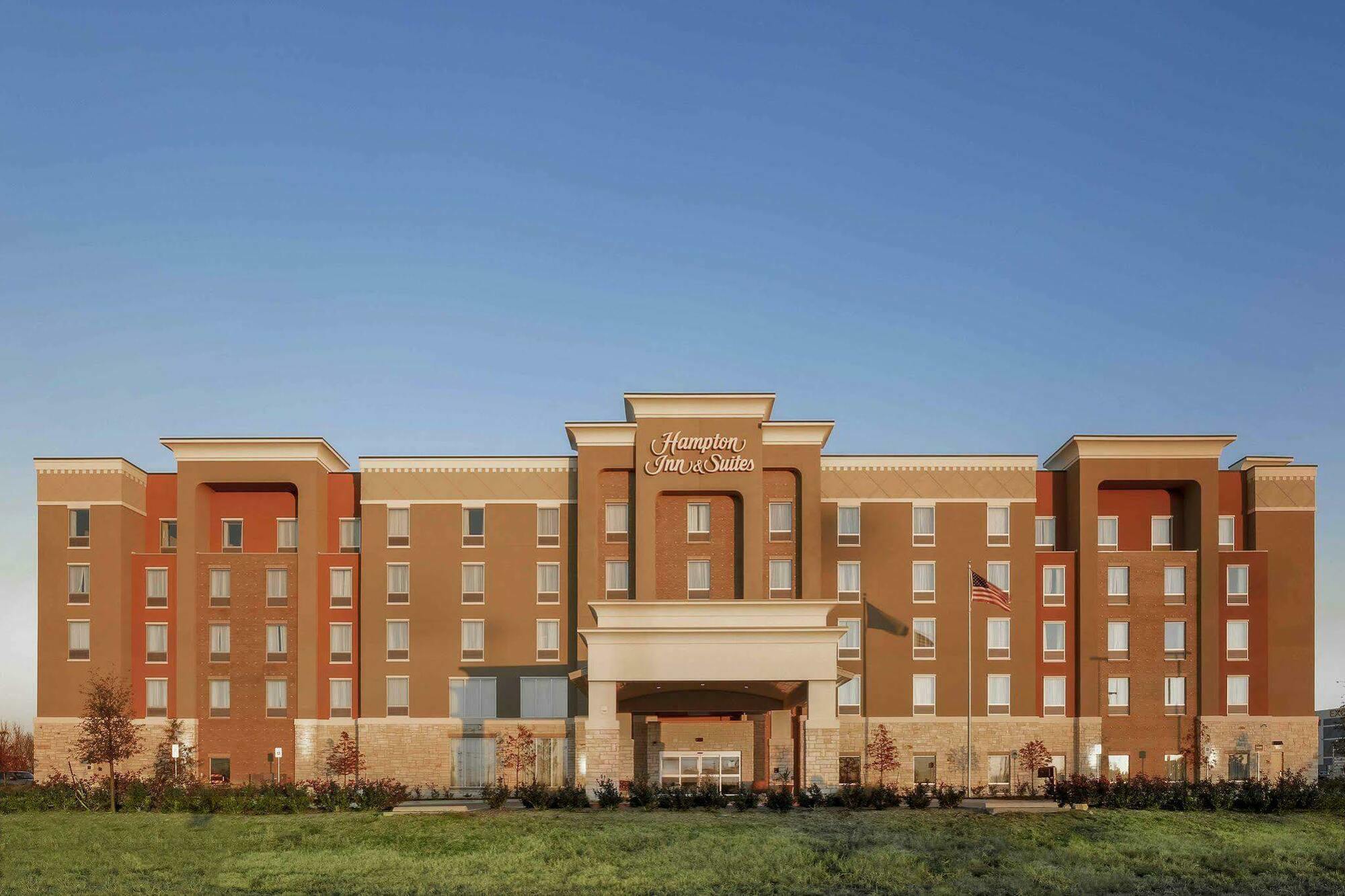 Hampton Inn & Suites Dallas/Frisco North-Fieldhouse Usa Екстериор снимка